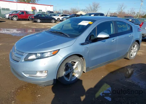2014 Chevrolet Volt z USA, uszkodzony, nr VIN 1G1RB6E44EU153957